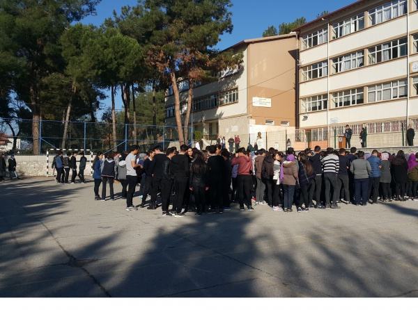 Bucak Şehit Ayfer Gök Anadolu Lisesi Fotoğrafı